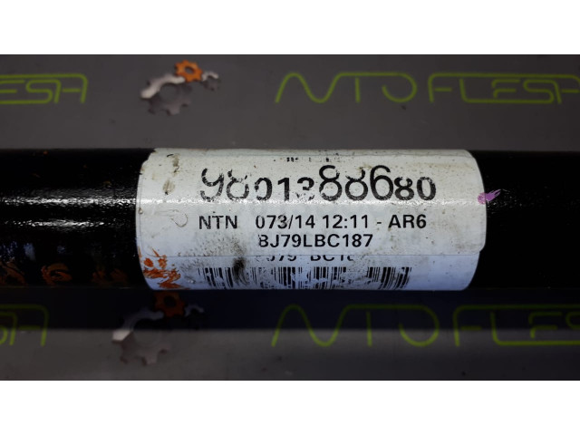 Б/у полуось передняя правая 9801388680 для Citroen C3/ DS3 Б/у полуось передняя правая 9801388680 для Citroen C3/ DS3