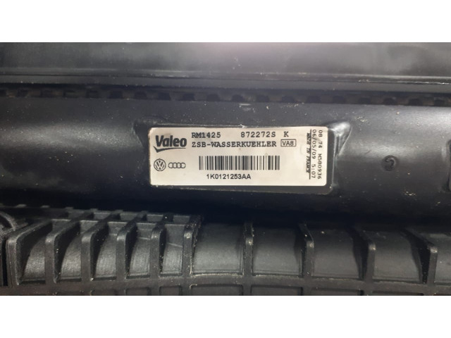 Б/у радиатор основной 1K0121253AA для Audi/ Seat/ Skoda/ Volkswagen Б/у радиатор основной 1K0121253AA для Audi/ Seat/ Skoda/ Volkswagen