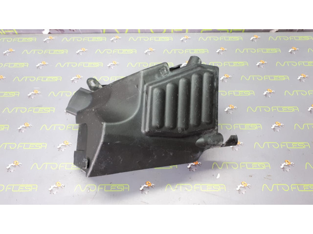 Б/у корпус блока предохранителей 8200129136/ 8200129134 для Nissan Kubistar/ Renault Kangoo