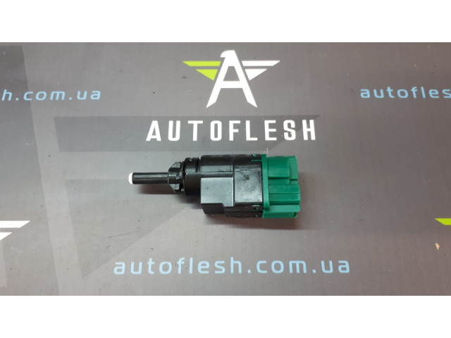 Б/у датчик фонаря стоп-сигнала 253203383R для Fiat Talento/ Nissan NV300/ Opel Vivaro B/ Renault Trafic III