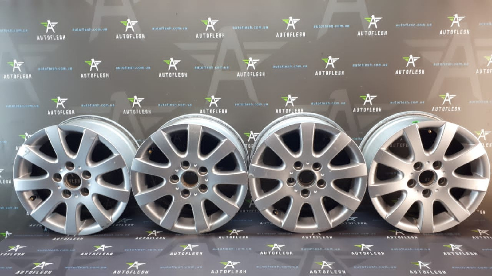 Б/у диски 1K0601025AQ, R15, 6.5Jx15H2/ ET50, 5x112 для Volkswagen