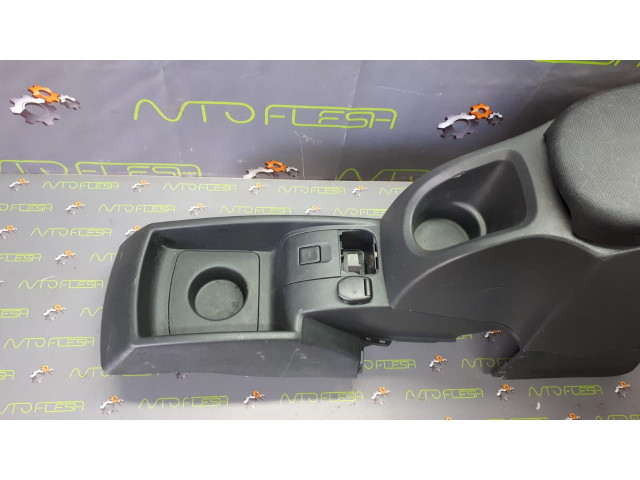 Б/у подлокотник 969105027R для Mercedes Citan/ Renault Kangoo II Б/у подлокотник 969105027R для Mercedes Citan/ Renault Kangoo II