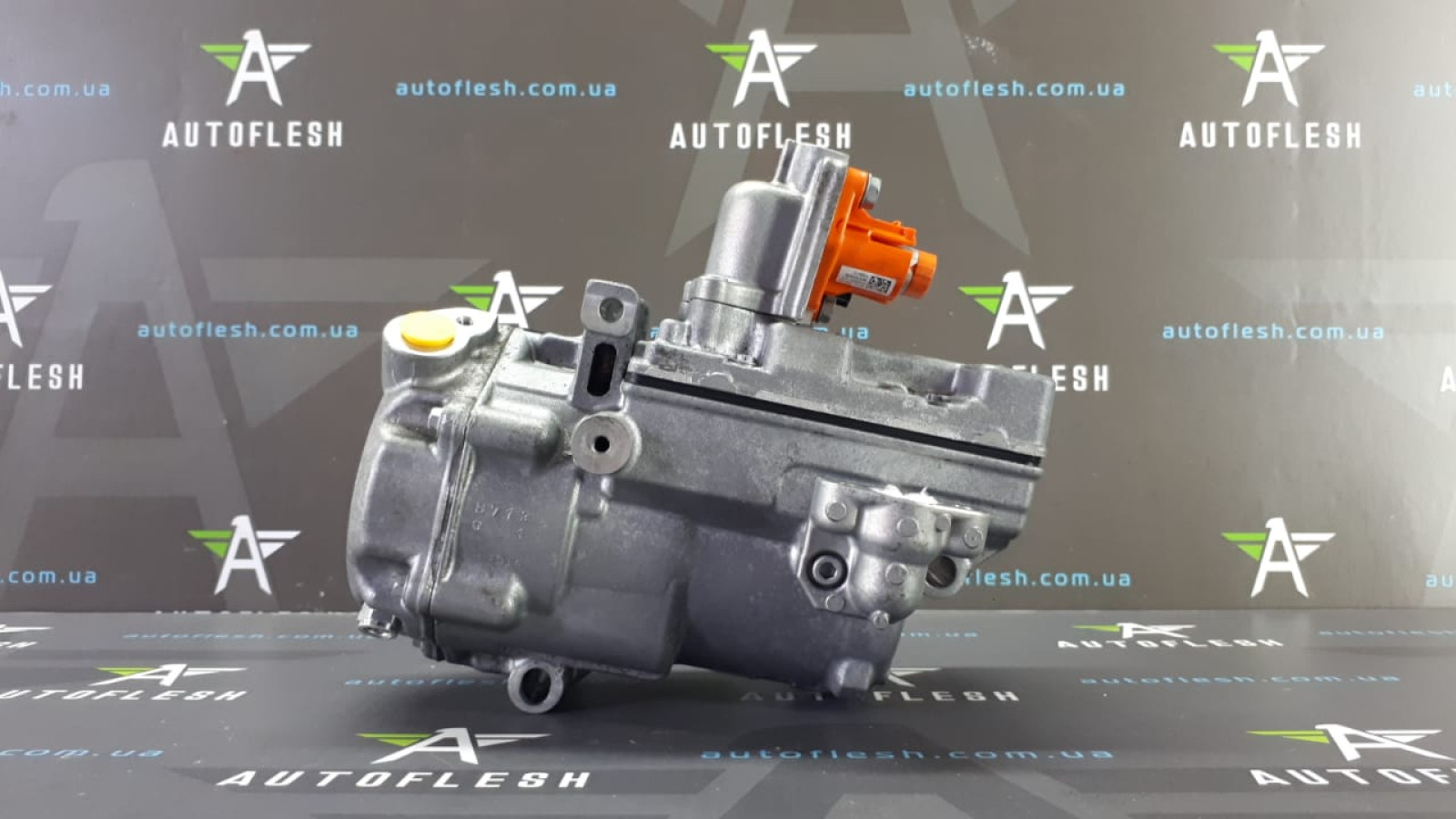Б/у компрессор кондиционера 926005020R/ 042200-0672 для Renault Zoe