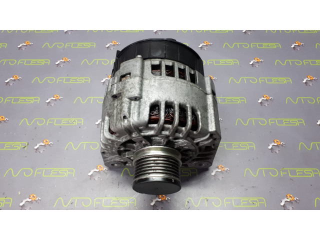 Б/у генератор 8200537415/ SG12B105 Valeo для Dacia/ Nissan/ Renault