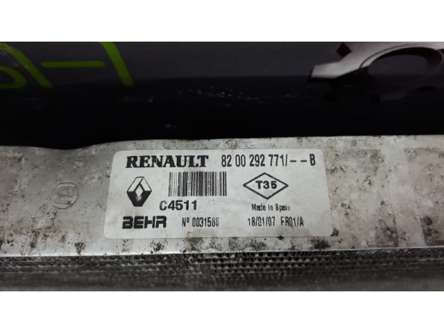 Б/у радиатор охлаждения двигателя 8200292771 для Renault Espace IV/ Laguna II Б/у радиатор охлаждения двигателя 8200292771 для Renault Espace IV/ Laguna II