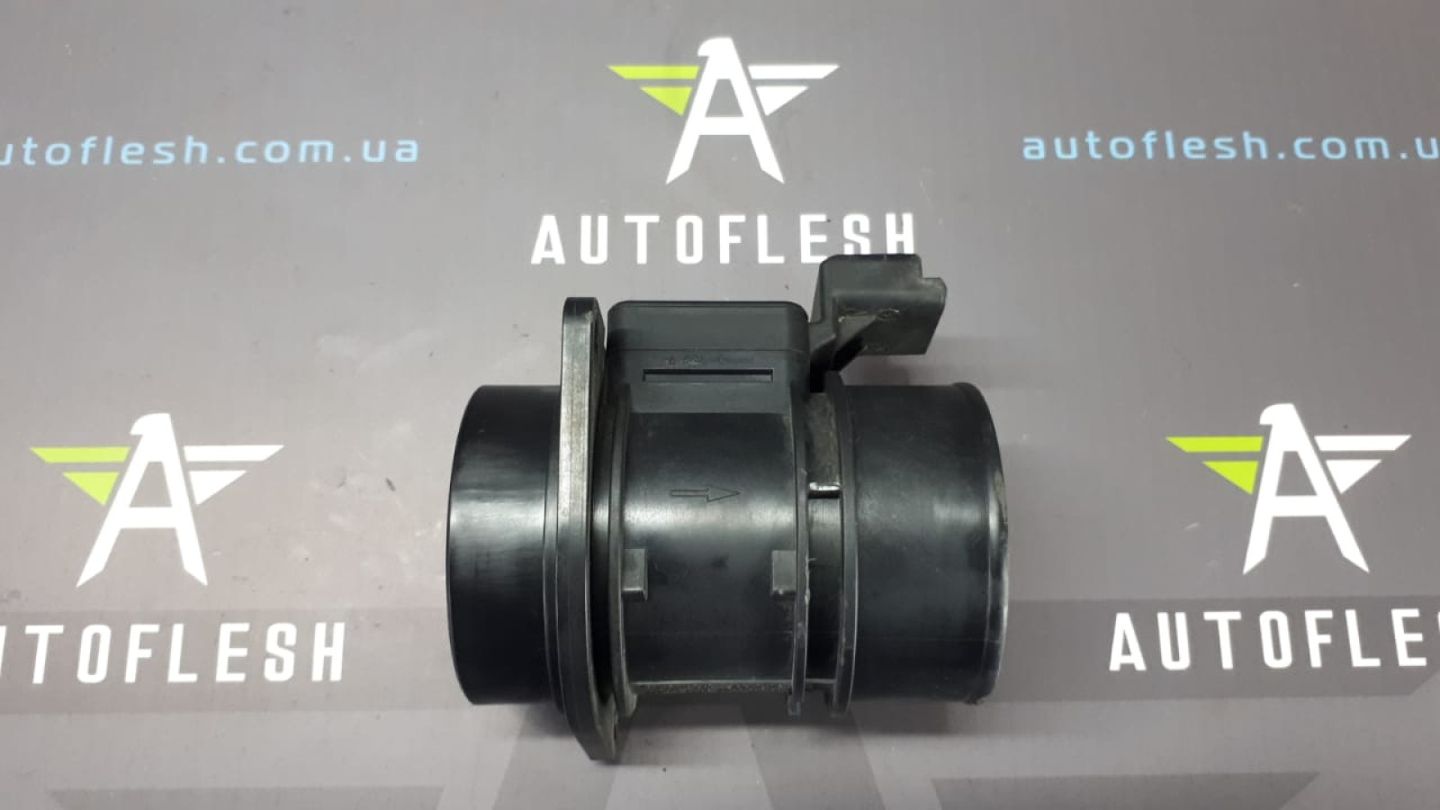 Б/у расходомер воздуха 7700104426, 7700109812 для Mitsubishi/ Nissan/ Opel/ Renault