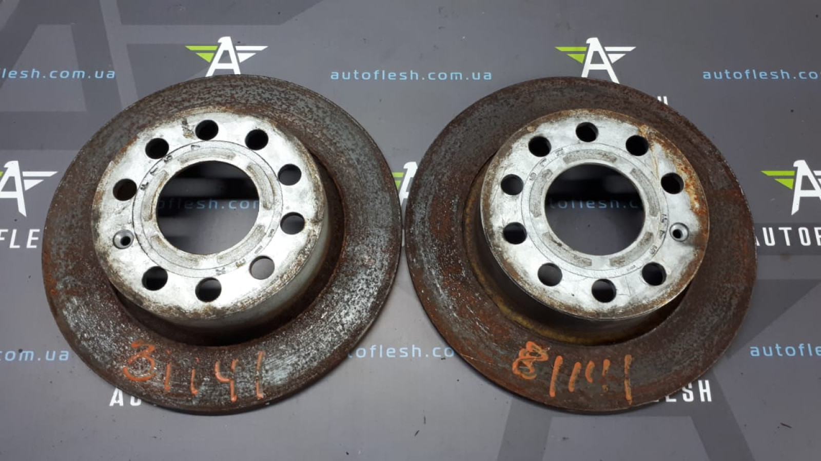 Б/у тормозной диск задний 1K0615601AC для Audi/ Seat/ Skoda/ Volkswagen Б/у тормозной диск задний 1K0615601AC для Audi/ Seat/ Skoda/ Volkswagen