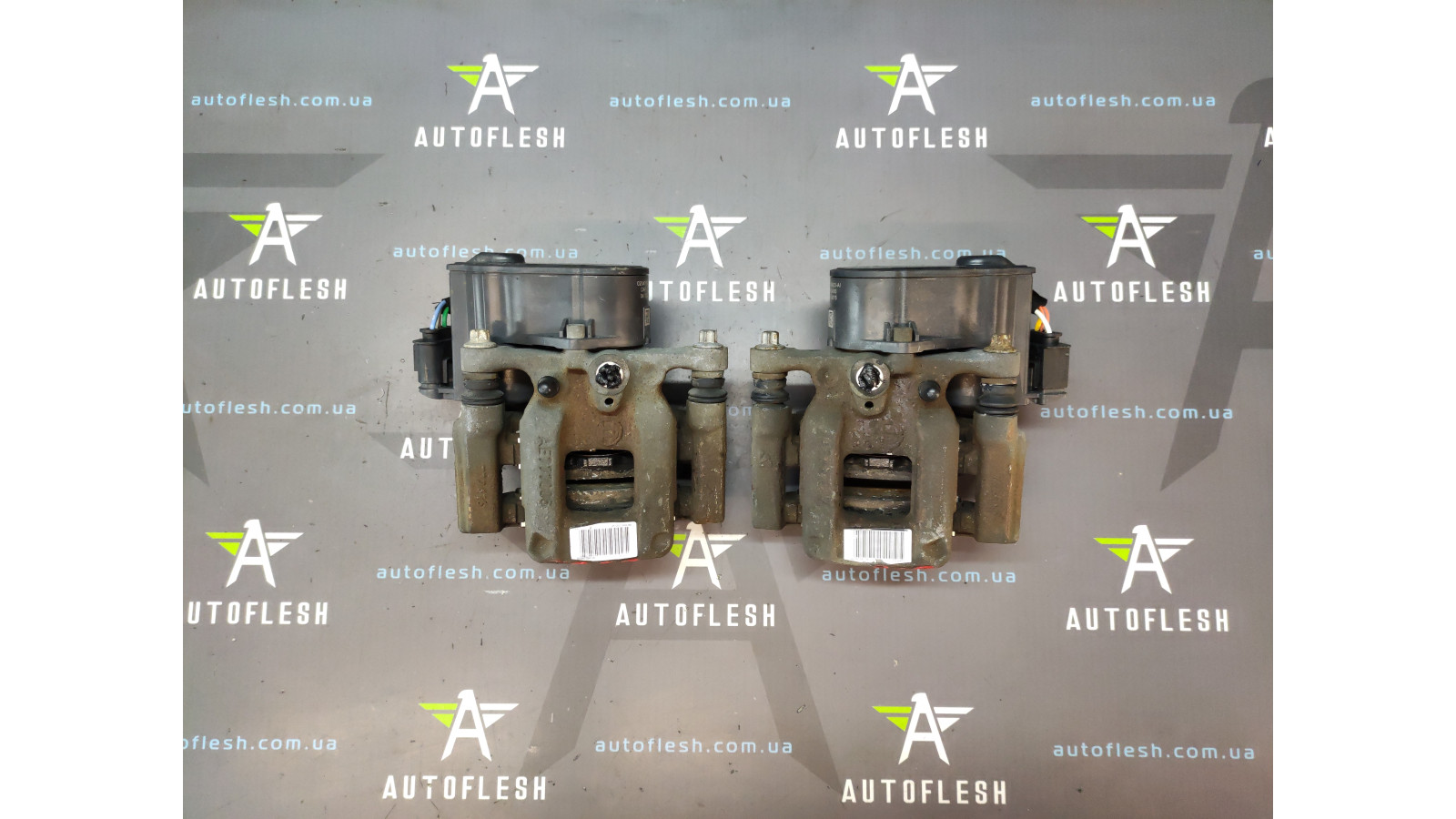 Б/у суппорт тормозной задний 9800228980, 9800229080 для Citroen C4 Picasso II/ Peugeot 308 II