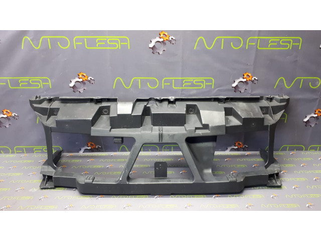 Б/у кронштейн бампера 8200140174 для Renault Grand Scenic II/ Scenic II Б/у кронштейн бампера 8200140174 для Renault Grand Scenic II/ Scenic II