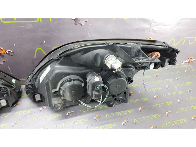 Б/у фара передняя/ фары 7700432097, 7700432098 для Renault Scenic I Б/у фара передняя/ фары 7700432097, 7700432098 для Renault Scenic I