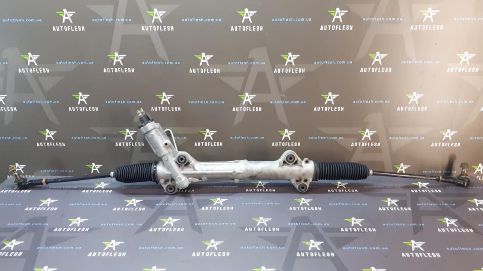 Б/у рулевая рейка в сборе A9064600800 для Mercedes Sprinter/ Volkswagen Crafter