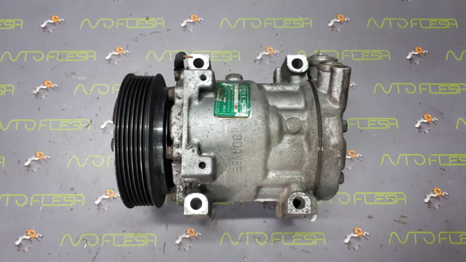 Б/у компрессор кондиционера 7700100417, 1.9 D для Renault Clio II/ Kangoo