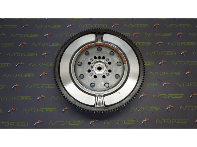 Б/у маховик демпферный 6710300205, 2.0 e-XDi (74 тыс.км) для SsangYong Б/у маховик демпферный 6710300205, 2.0 e-XDi (74 тыс.км) для SsangYong