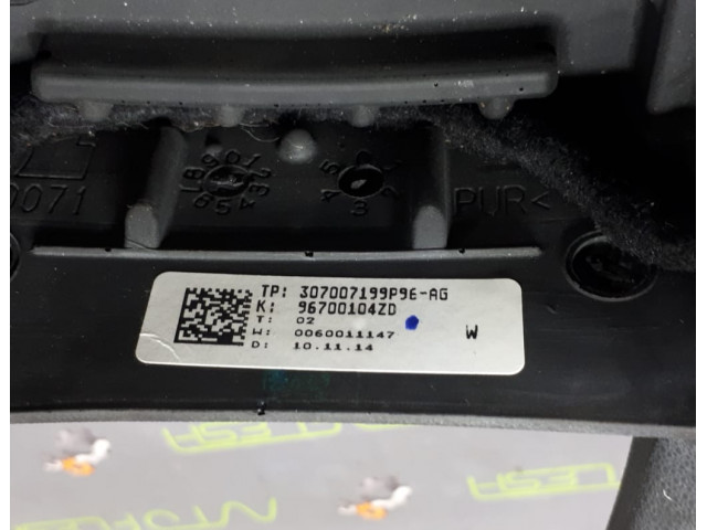 Б/у руль/ мультируль 96700104ZD для Citroen C4 Б/у руль/ мультируль 96700104ZD для Citroen C4