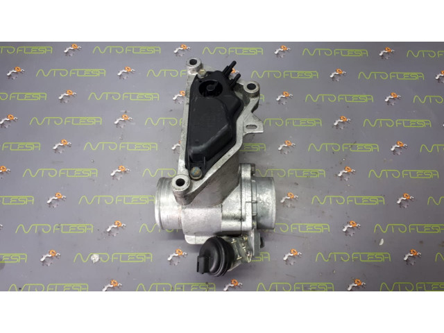 Б/у дроссельная заслонка 8200056350/ 8200258240 2.2 dCi для Renault Avantime/ Espace IV/ Laguna II/ Vel Satis Б/у дроссельная заслонка 8200056350/ 8200258240 2.2 dCi для Renault Avantime/ Espace IV/ Laguna II/ Vel Satis