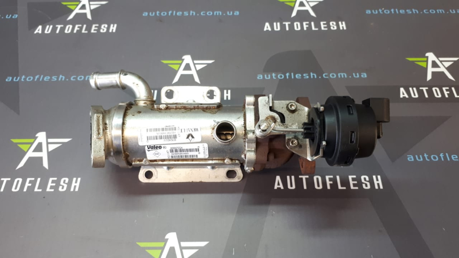 Б/у теплообменник EGR 8200505409/ H8200340616, 2.0 dCi для Renault Б/у теплообменник EGR 8200505409/ H8200340616, 2.0 dCi для Renault