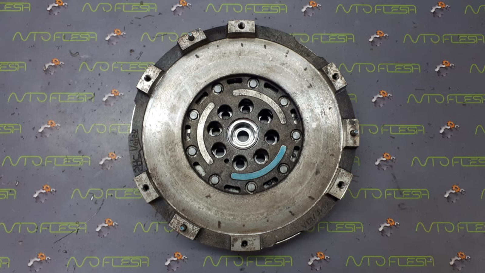 Б/у демпфер/ маховик двухмасовый демпферный 23200-2A853 для Hyundai i40 Б/у демпфер/ маховик двухмасовый демпферный 23200-2A853 для Hyundai i40
