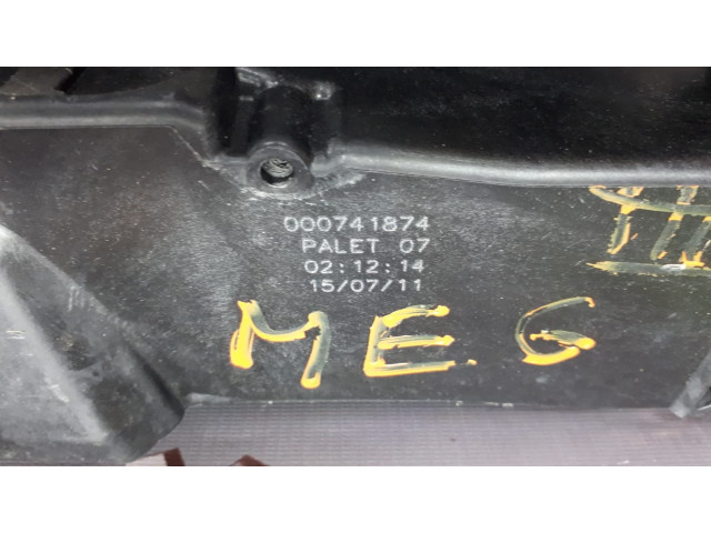 Б/у панель передняя в сборе 752100004R для Renault Megane III Б/у панель передняя в сборе 752100004R для Renault Megane III