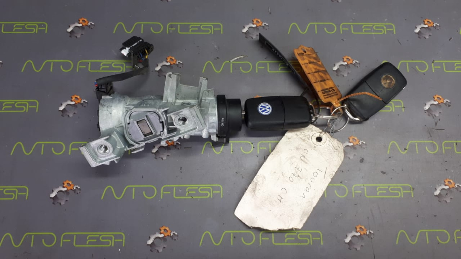 Б/у замок зажигания, ключ 1K0905851B, 1K0905865ALS для Audi/ Seat/ Skoda/ Volkswagen Б/у замок зажигания, ключ 1K0905851B, 1K0905865ALS для Audi/ Seat/ Skoda/ Volkswagen