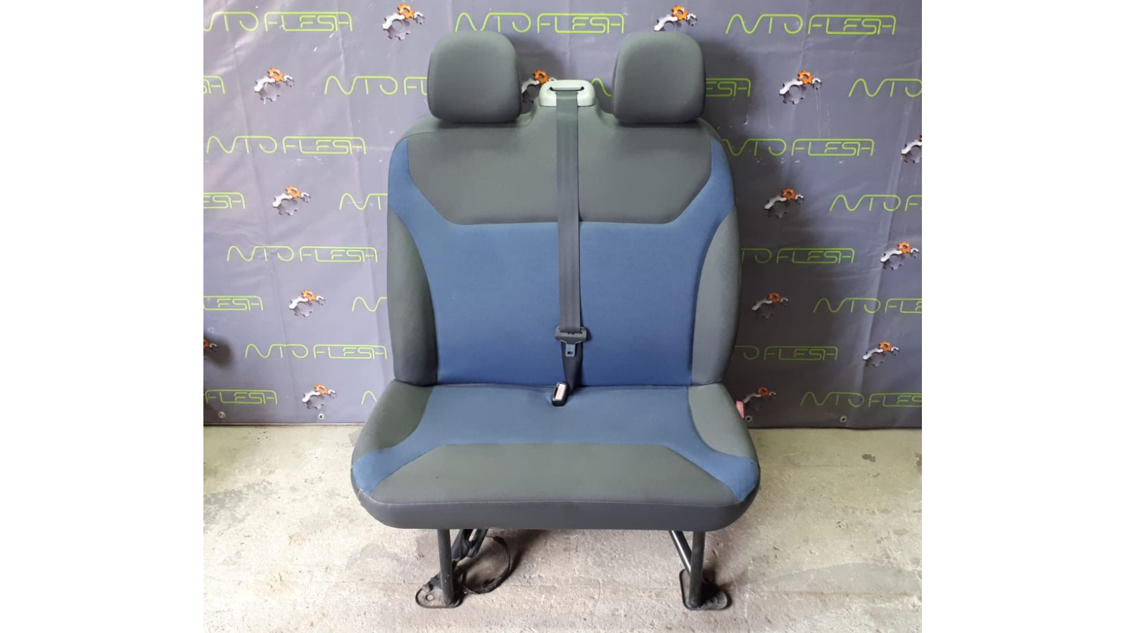 Б/у сиденья передние/ двойка для Nissan Primastar/ Opel Vivaro/ Renault Trafic