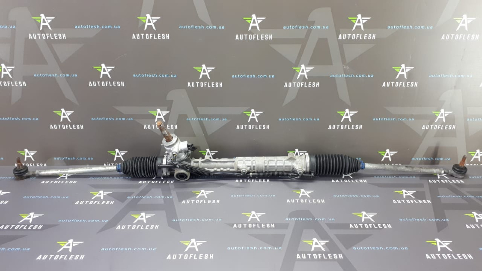 Б/у рулевая рейка в сборе 6820000084/ 20389-512 для Citroen C4 Grand Picasso, C4 Picasso/ Peugeot 3008, 5008 Б/у рулевая рейка в сборе 6820000084/ 20389-512 для Citroen C4 Grand Picasso, C4 Picasso/ Peugeot 3008, 5008