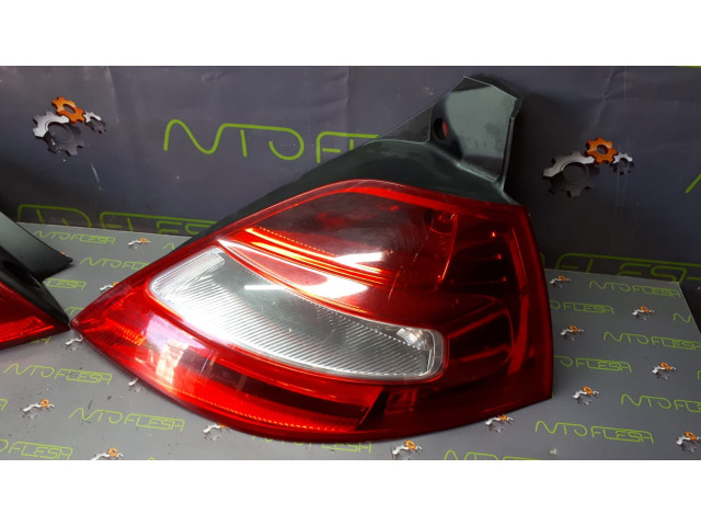 Б/у фонарь задний 8200413214/ 8200413216 для Renault Megane II Б/у фонарь задний 8200413214/ 8200413216 для Renault Megane II