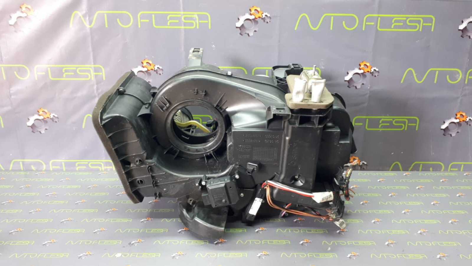 Б/у корпус печки A4518301960/ A4518300260 для Smart Fortwo 451 Б/у корпус печки A4518301960/ A4518300260 для Smart Fortwo 451