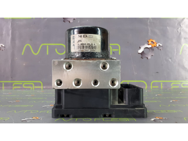 Б/у блок ABS 7H0614111, 7H0907379 для Volkswagen T5 Б/у блок ABS 7H0614111, 7H0907379 для Volkswagen T5