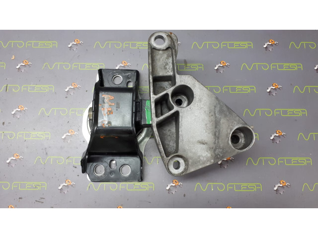 Б/у подушка двигателя верхняя/ опора 8200549046 для Renault Grand Scenic II/ Megane II/ Scenic II Б/у подушка двигателя верхняя/ опора 8200549046 для Renault Grand Scenic II/ Megane II/ Scenic II