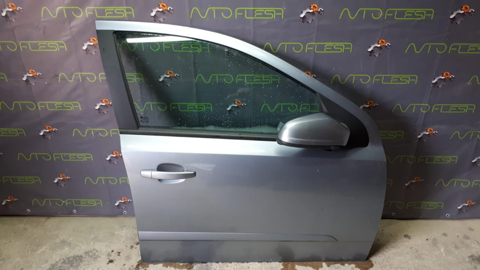 Б/у дверь передняя правая 43R-001582 для Opel Astra H (2006-2012) Б/у дверь передняя правая 43R-001582 для Opel Astra H (2006-2012)