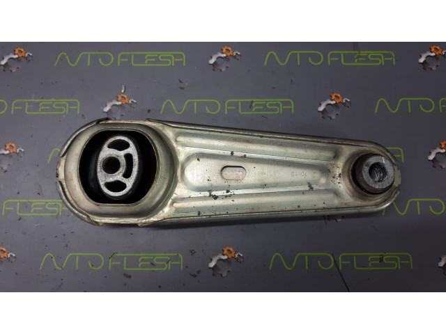 Б/у подушка двигателя нижняя/ задняя 112383665R, 112381550R для Dacia/ Renault Б/у подушка двигателя нижняя/ задняя 112383665R, 112381550R для Dacia/ Renault