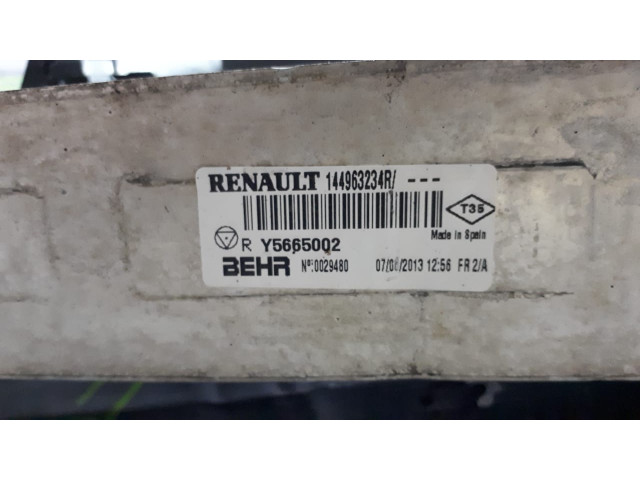 Б/у радиатор основной 8200455801 для Mercedes Citan/ Renault Kangoo II Б/у радиатор основной 8200455801 для Mercedes Citan/ Renault Kangoo II