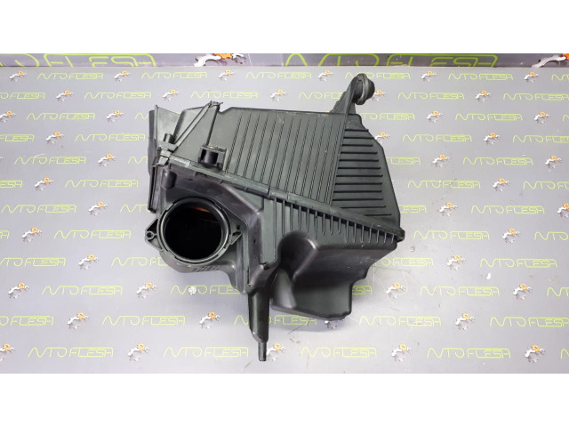 Б/у корпус воздушного фильтра 8200788196 для Renault Kangoo II Б/у корпус воздушного фильтра 8200788196 для Renault Kangoo II