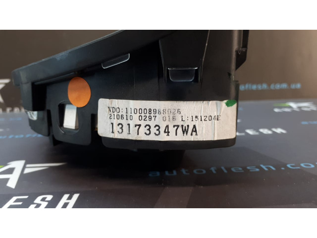 Б/у панель приборов/ спидометр 88311302, 13173347WA для Opel Combo/ Corsa/ Meriva Б/у панель приборов/ спидометр 88311302, 13173347WA для Opel Combo/ Corsa/ Meriva
