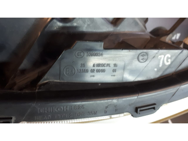Б/у фара в сборе/ фары передние xenon 84001SC120, 84001SC230 для Subaru Forester III Б/у фара в сборе/ фары передние xenon 84001SC120, 84001SC230 для Subaru Forester III