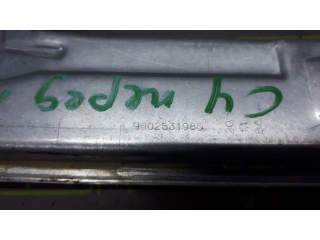 Б/у стеклоподъемник передний 9802531980, 9802531780 для Citroen C4, DS4/ Peugeot 4008 Б/у стеклоподъемник передний 9802531980, 9802531780 для Citroen C4, DS4/ Peugeot 4008