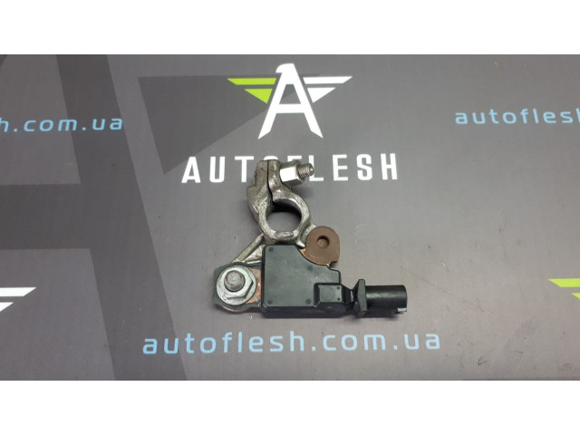 Б/у клемма минусовая АКБ/ датчик аккумулятора 9676592280 для Citroen DS4, DS5/ Peugeot 308, 3008, 5008