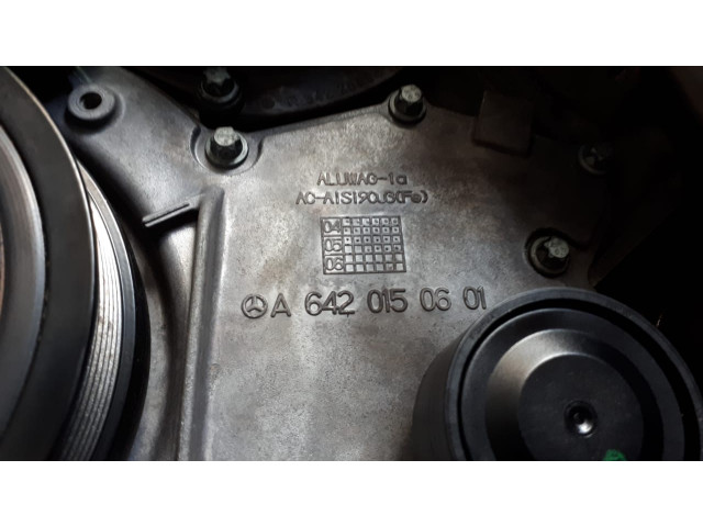 Б/у двигатель OM642, 3.0 CDI, 160 тыс.км для Chrysler/ Jeep/ Mercedes Б/у двигатель OM642, 3.0 CDI, 160 тыс.км для Chrysler/ Jeep/ Mercedes