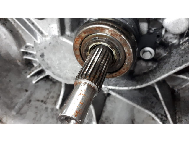 Б/у КПП ND4 001, 8200667177, 1.9 dCi для Renault Megane III/ Scenic III Б/у КПП ND4 001, 8200667177, 1.9 dCi для Renault Megane III/ Scenic III