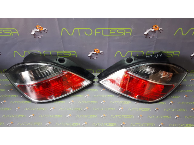 Б/у фонарь задний 13222325/ 13222324 для Opel Astra H