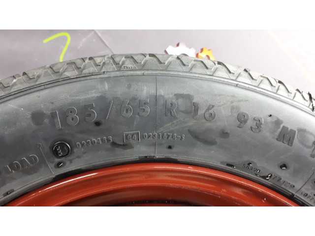 Б/у запаска/ докатка 8200076103, 5.5Jx16, ET33, 5x114.3/ 185/65, R16, 93M для Renault Laguna III Б/у запаска/ докатка 8200076103, 5.5Jx16, ET33, 5x114.3/ 185/65, R16, 93M для Renault Laguna III