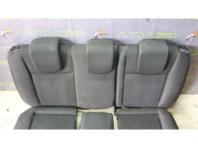 Б/у сиденья складные для Renault Clio III (2009-2012) Б/у сиденья складные для Renault Clio III (2009-2012)