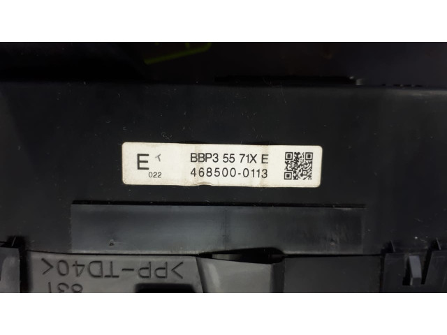 Б/у информационная панель/ дисплей навигации 4682008984, BBP35571XE для Mazda 3 Б/у информационная панель/ дисплей навигации 4682008984, BBP35571XE для Mazda 3