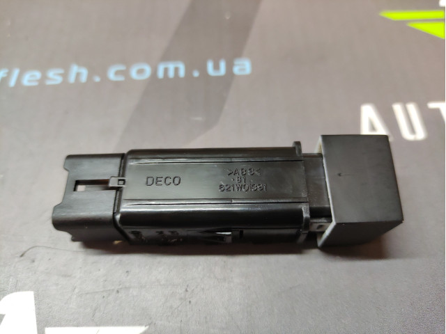 Кнопка включення кондиціонера A/C 9725922000 Hyundai Getz Кнопка включення кондиціонера A/C 9725922000 Hyundai Getz