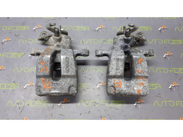 Б/у суппорт задний 7701207693, 7701207694 для Renault