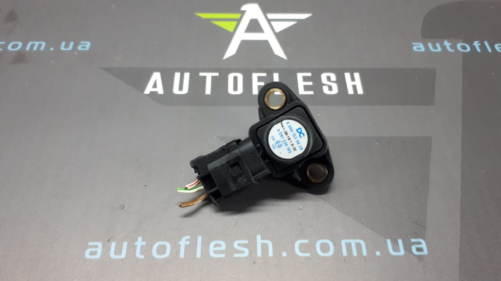 Б/у датчик давления наддува A0061539828, 0261230192 для Jeep Grand Cherokee II/ Mercedes/ Smart ForTwo