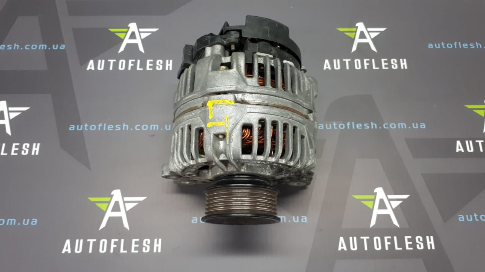 Б/у генератор 074903025K/ 0124325004, 90A/ 14V для Volkswagen LT II/ Transporter T4 Б/у генератор 074903025K/ 0124325004, 90A/ 14V для Volkswagen LT II/ Transporter T4