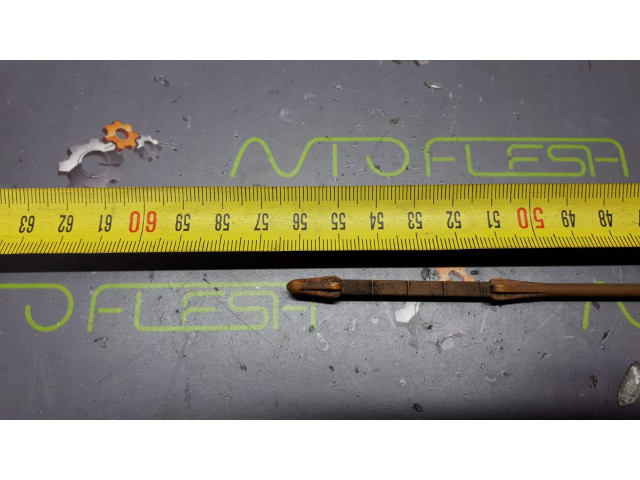 Б/у щуп уровня масла 1174G2 563mm 1.6 HDI для Citroen/ Peugeot Б/у щуп уровня масла 1174G2 563mm 1.6 HDI для Citroen/ Peugeot