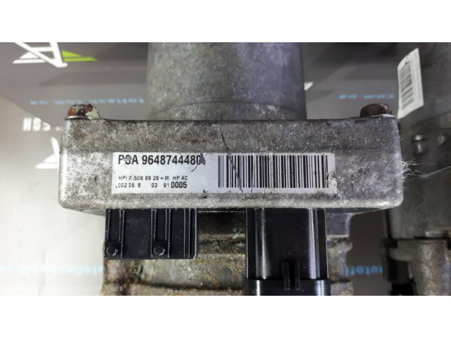 Б/у ЭГУР/ насос гидроусилителя 9648744480, 9654151080 для Citroen C4/ Peugeot 307 Б/у ЭГУР/ насос гидроусилителя 9648744480, 9654151080 для Citroen C4/ Peugeot 307