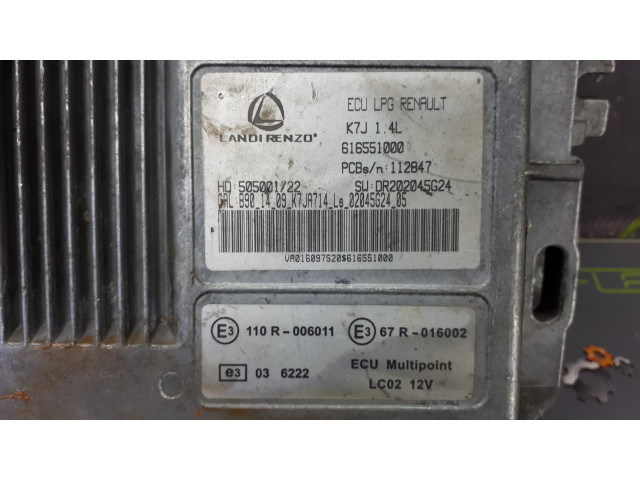 Б/у комплект ЭБУ 8200856659, 8201029399, 616551000 для Dacia Logan/ Sandero Б/у комплект ЭБУ 8200856659, 8201029399, 616551000 для Dacia Logan/ Sandero